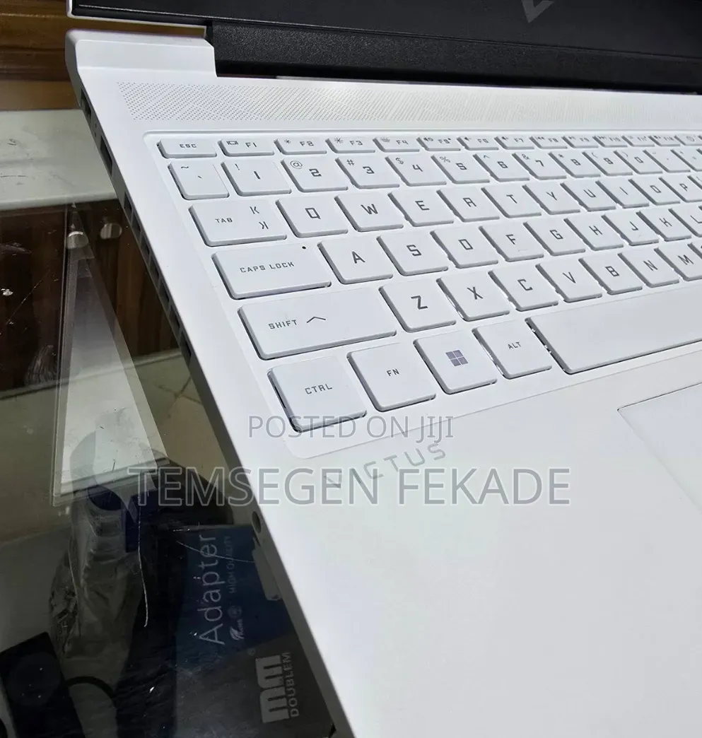New Laptop HP Victus 16 16GB AMD Ryzen 7 SSD 1T