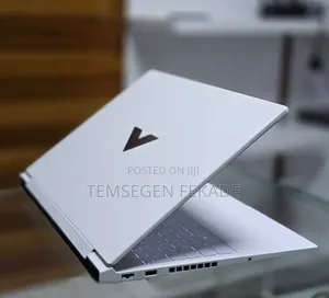 New Laptop HP Victus 16 16GB AMD Ryzen 7 SSD 1T