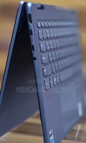 New Laptop Lenovo Yoga 7i 16GB Intel Core i7 SSD 512GB