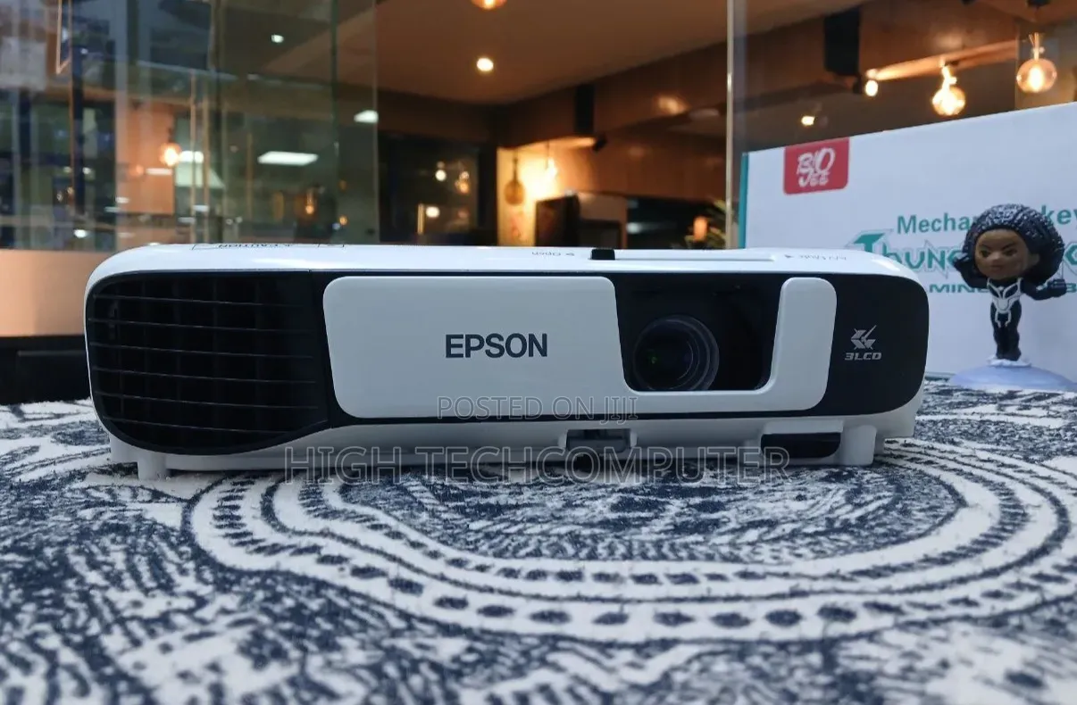 Brand New EPSON Projector
Model Name: EB-S41
Hardware Inter