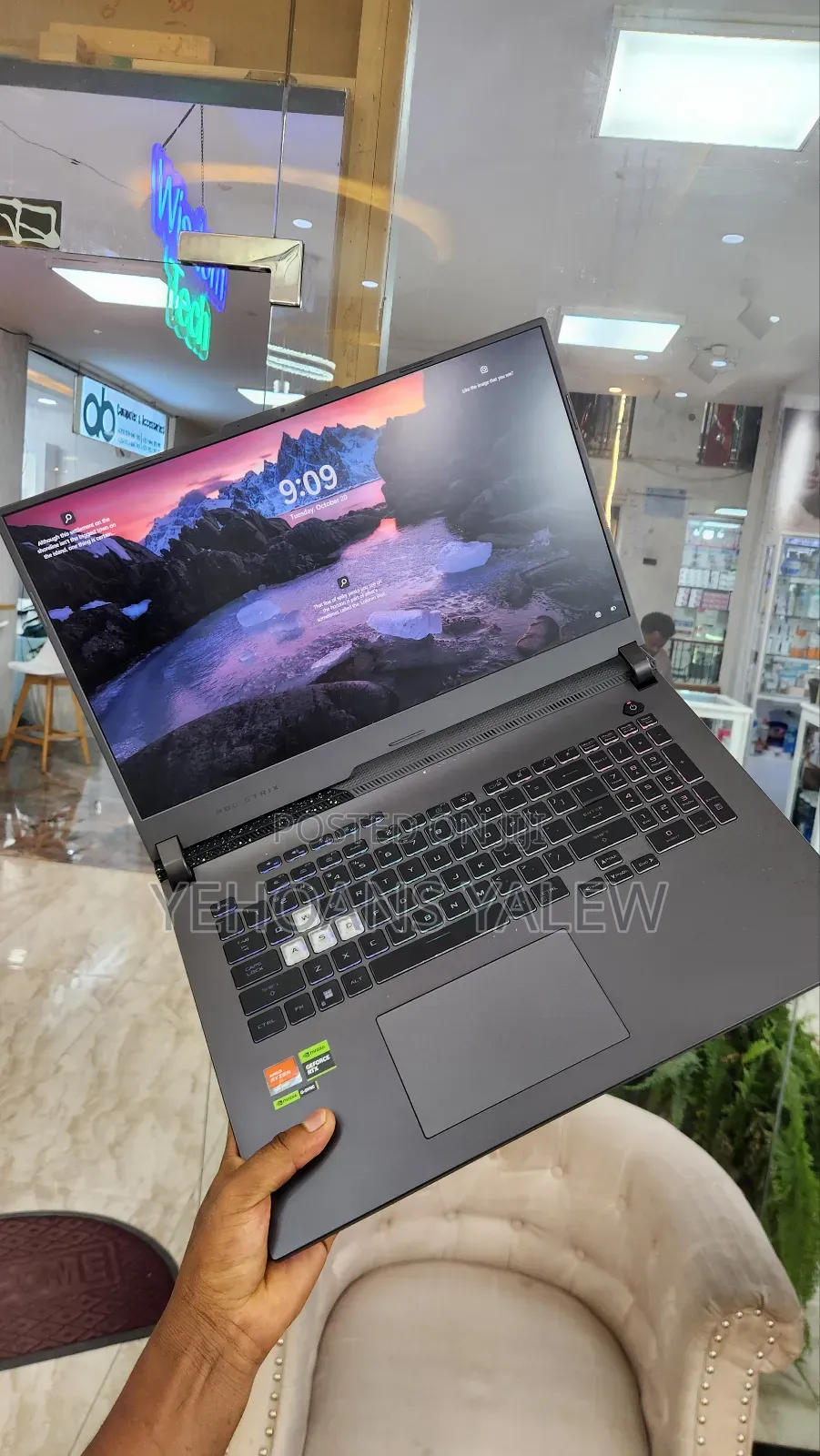 New Laptop Asus ROG Strix G17 16GB AMD Ryzen 9 SSD 1T