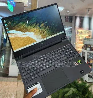 New Laptop HP Victus 16 16GB AMD Ryzen 7 SSD 1T