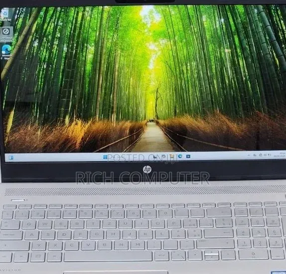 New Laptop HP Pavilion 15 16GB Intel Core i7 SSD 512GB