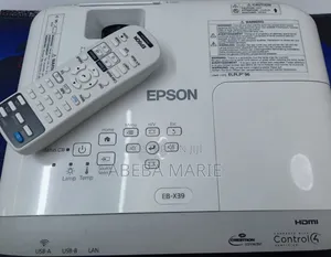 Epson X39 Projector 
Projection