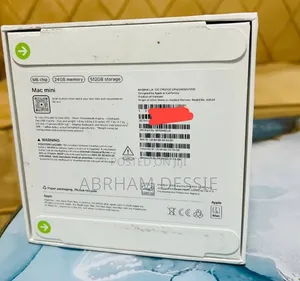 New Laptop Apple 24GB Apple M5 SSD 512GB