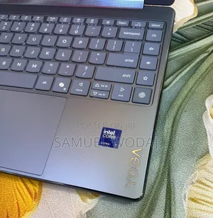 New Laptop Lenovo Yoga 7i 16GB Intel Core Ultra 7 SSD 512GB