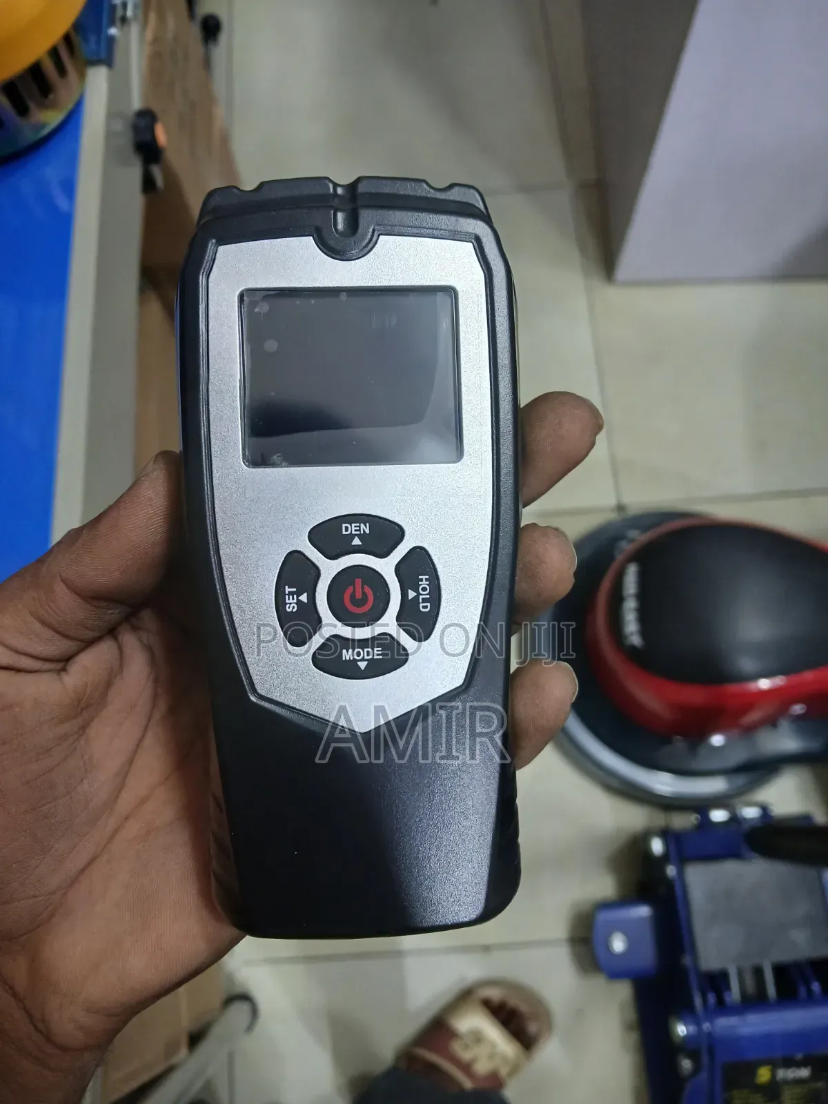 Digital Pinless Inductive Moisture Meter
