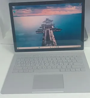 New Laptop Microsoft Surface Book 2 16GB Intel Core i7 SSD 512GB