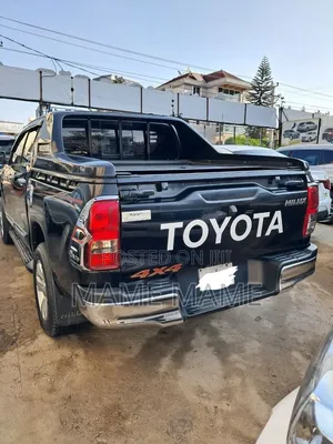 Toyota Hilux 2019 Gray