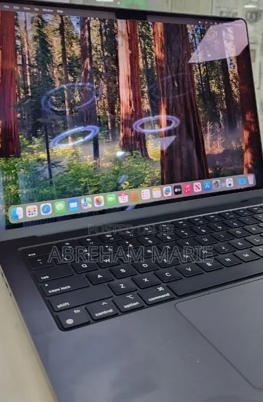 New Laptop Apple MacBook Pro 2023 M3 18GB Apple M3 Pro SSD 512GB