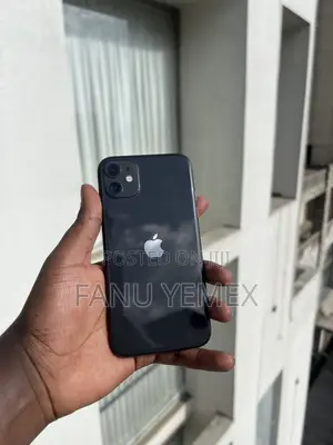 Apple iPhone 11 64 GB Black
