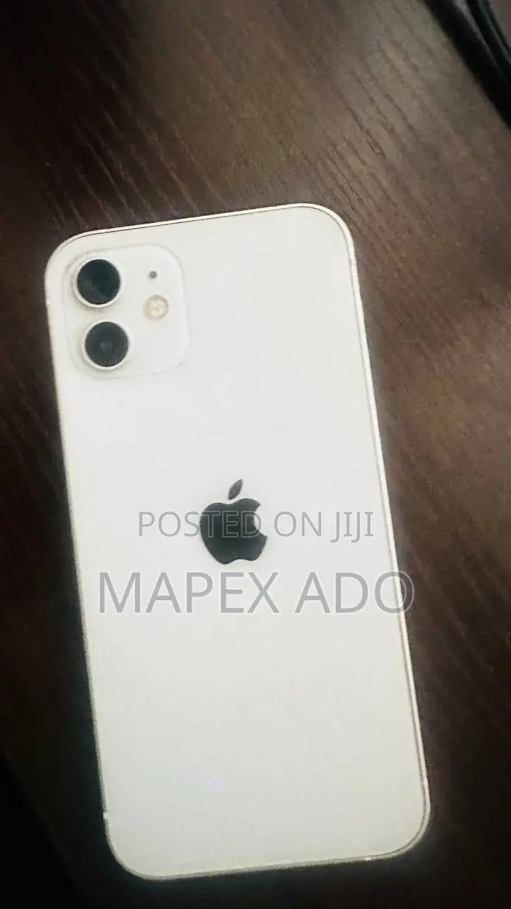 Apple iPhone 12 128 GB White