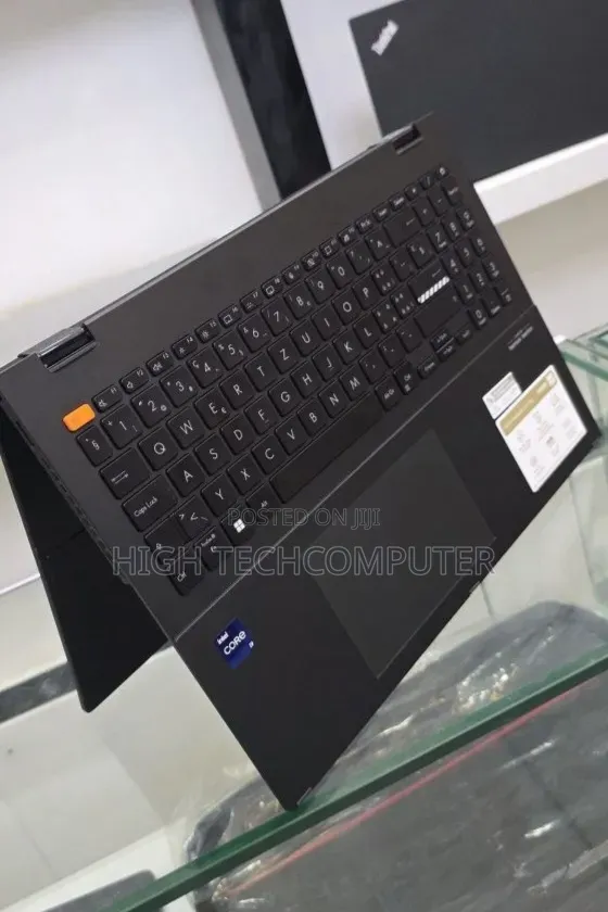 New Laptop Asus VivoBook 15 X505BA 16GB Intel Core i9 SSD 1T