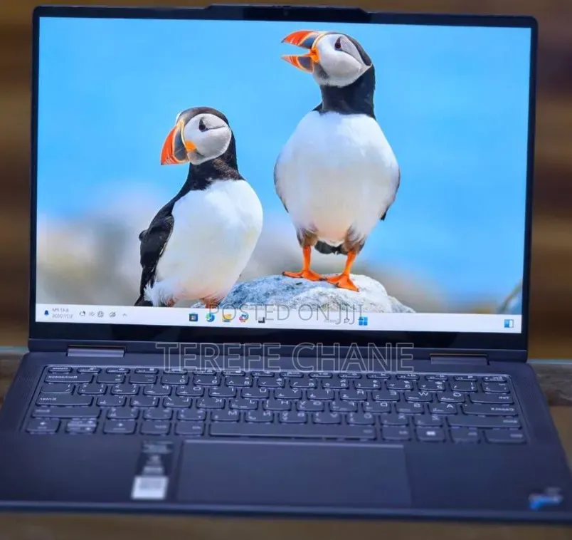 New Laptop Lenovo Yoga 7i 16GB Intel Core i7 SSD 512GB