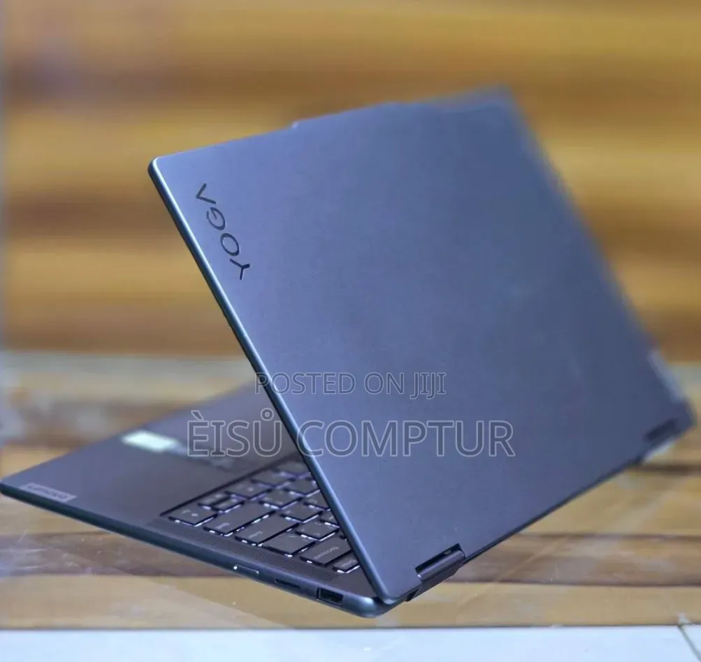 New Laptop Lenovo Yoga 7i 16GB Intel Core i7 SSD 512GB