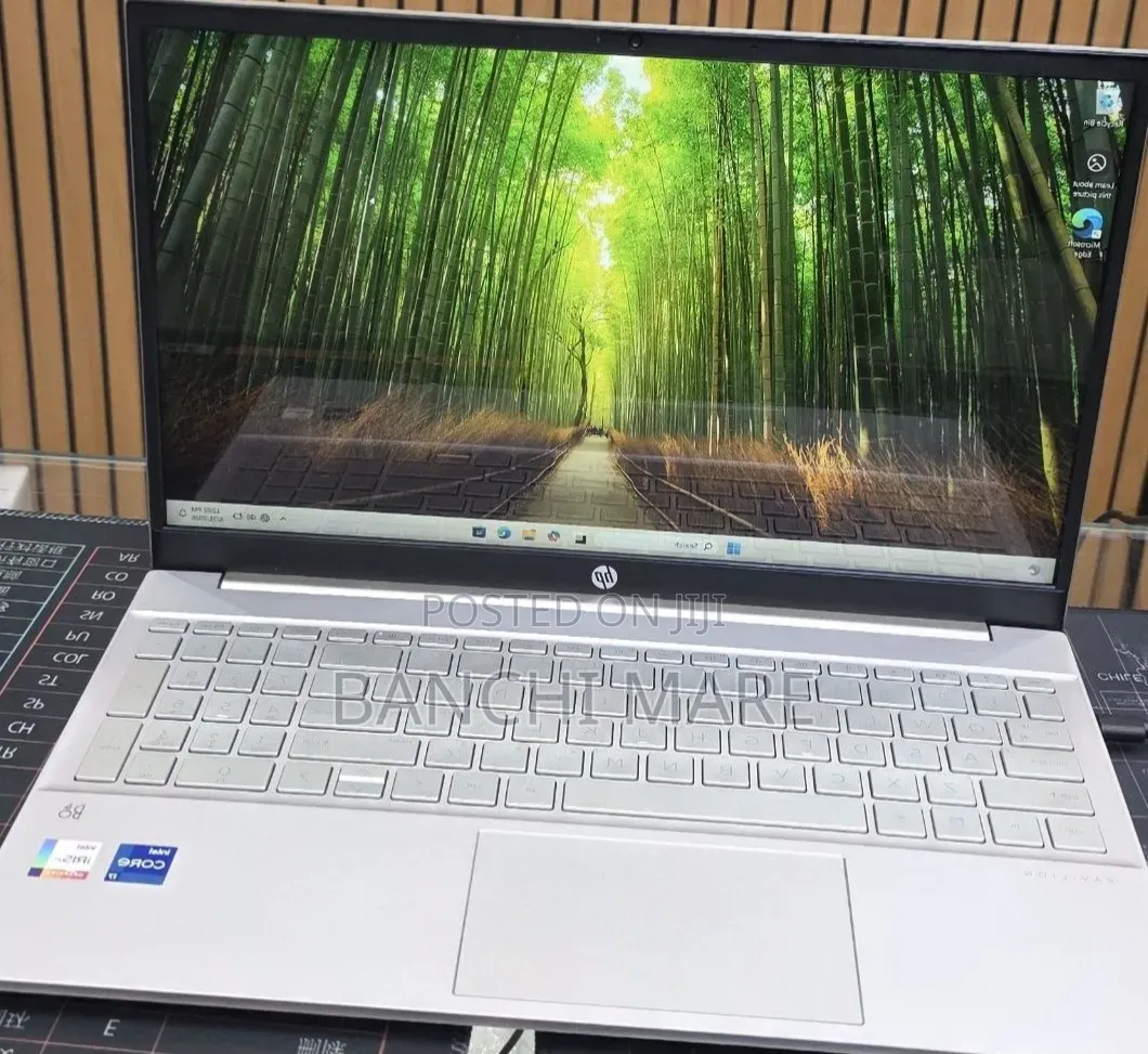 New Laptop HP Pavilion 15 16GB Intel Core i7 SSD 512GB