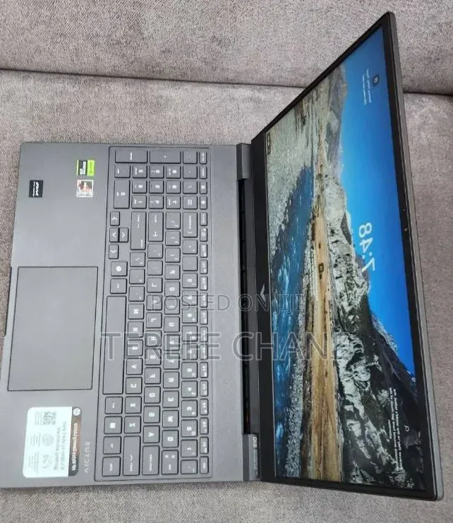 New Laptop HP Victus 16 16GB AMD Ryzen 7 SSD 1T