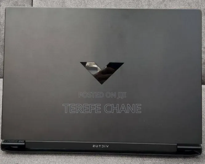 New Laptop HP Victus 16 16GB AMD Ryzen 7 SSD 1T