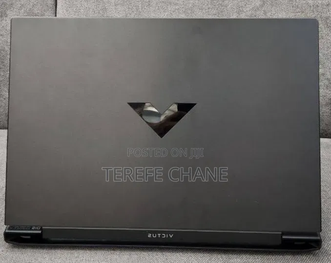 New Laptop HP Victus 16 16GB AMD Ryzen 7 SSD 1T