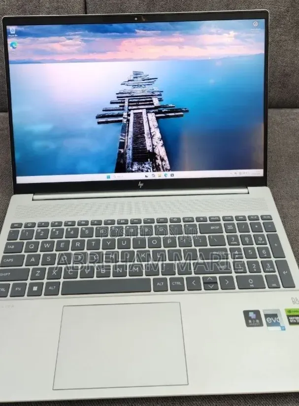 New Laptop HP Pavilion 15 16GB Intel Core i7 SSD 1T