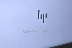New Laptop HP Envy x360 8GB Intel Core i5 SSD 256GB