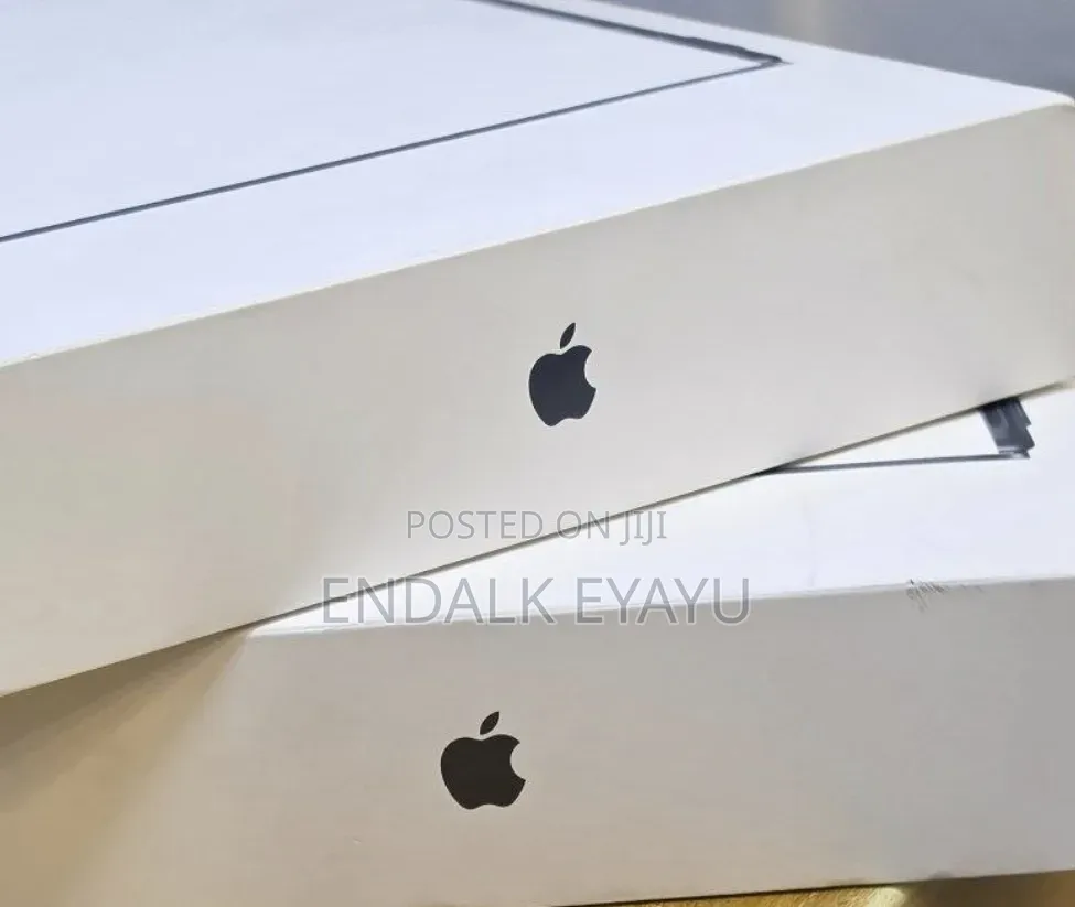 New Laptop Apple MacBook Air 2026 M5 16GB Apple M5 SSD 512GB