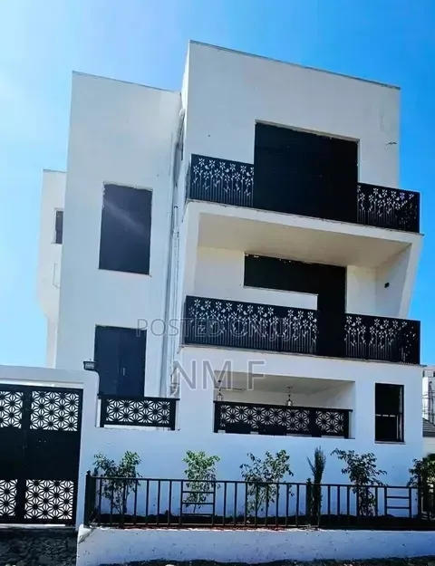 Furnished 5bdrm House in Bole for sale