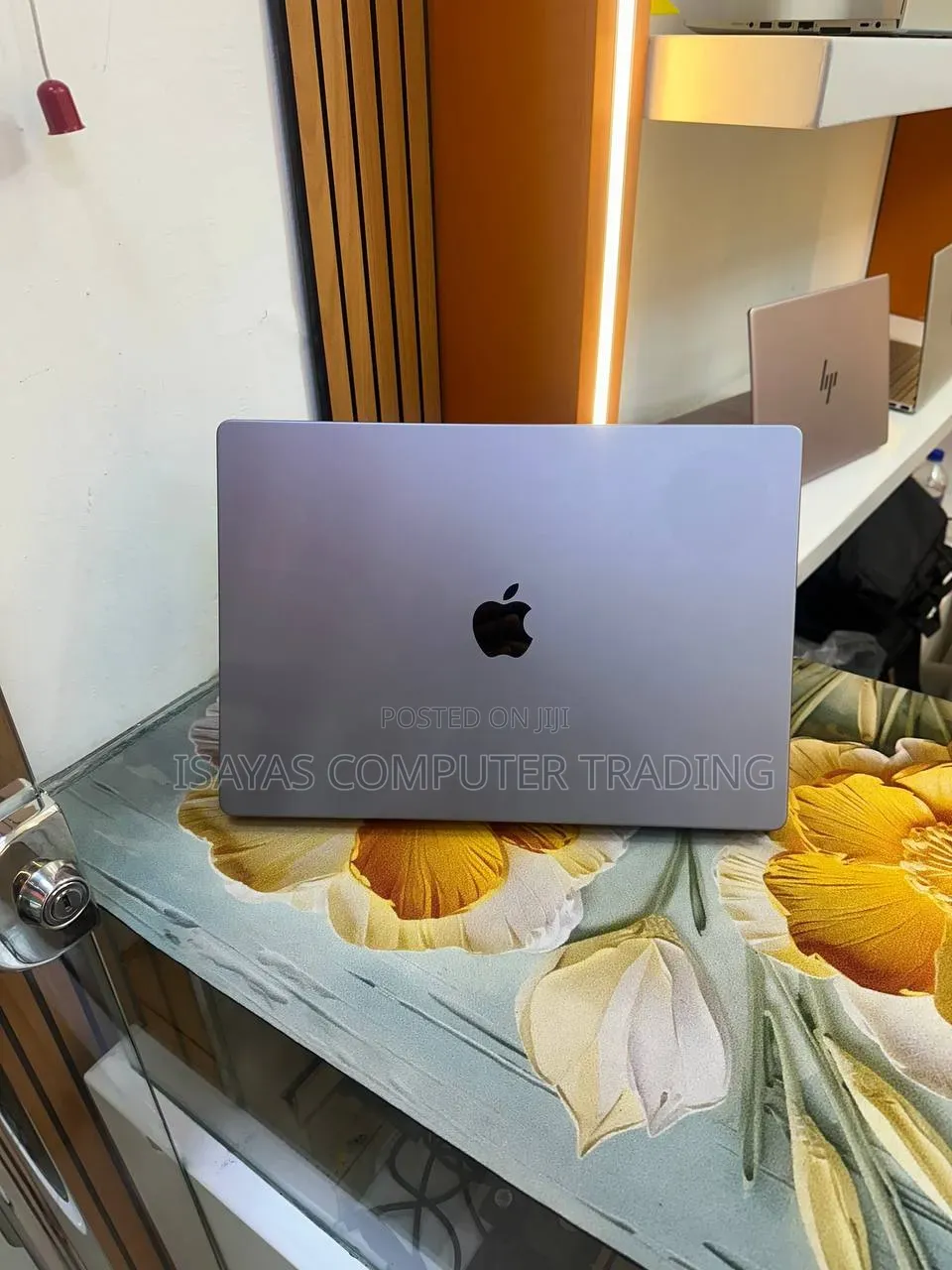New Laptop Apple MacBook Pro 2021 M1 32GB Apple M1 Pro SSD 1T