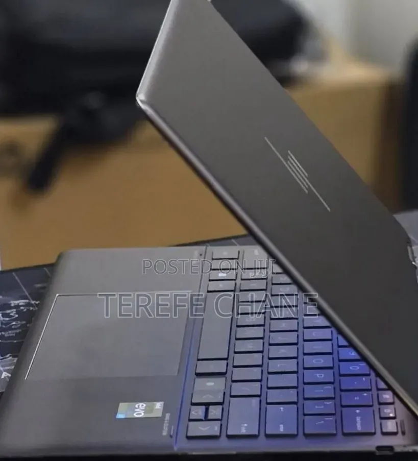 New Laptop HP Spectre 13 16GB Intel Core i7 SSD 512GB