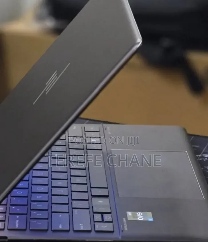 New Laptop HP Spectre 13 16GB Intel Core i7 SSD 512GB