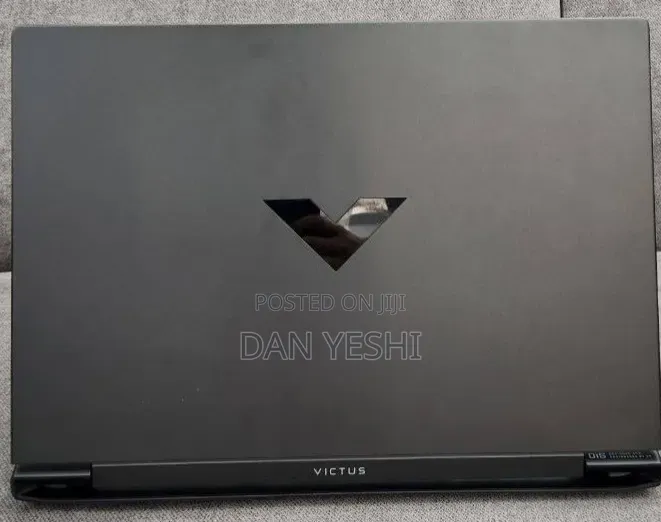New Laptop HP Victus 16 16GB AMD Ryzen 7 SSD 1T