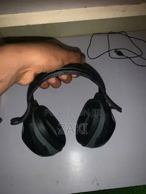 For Sale: Hellberg Xstream LD Bluetooth Headset