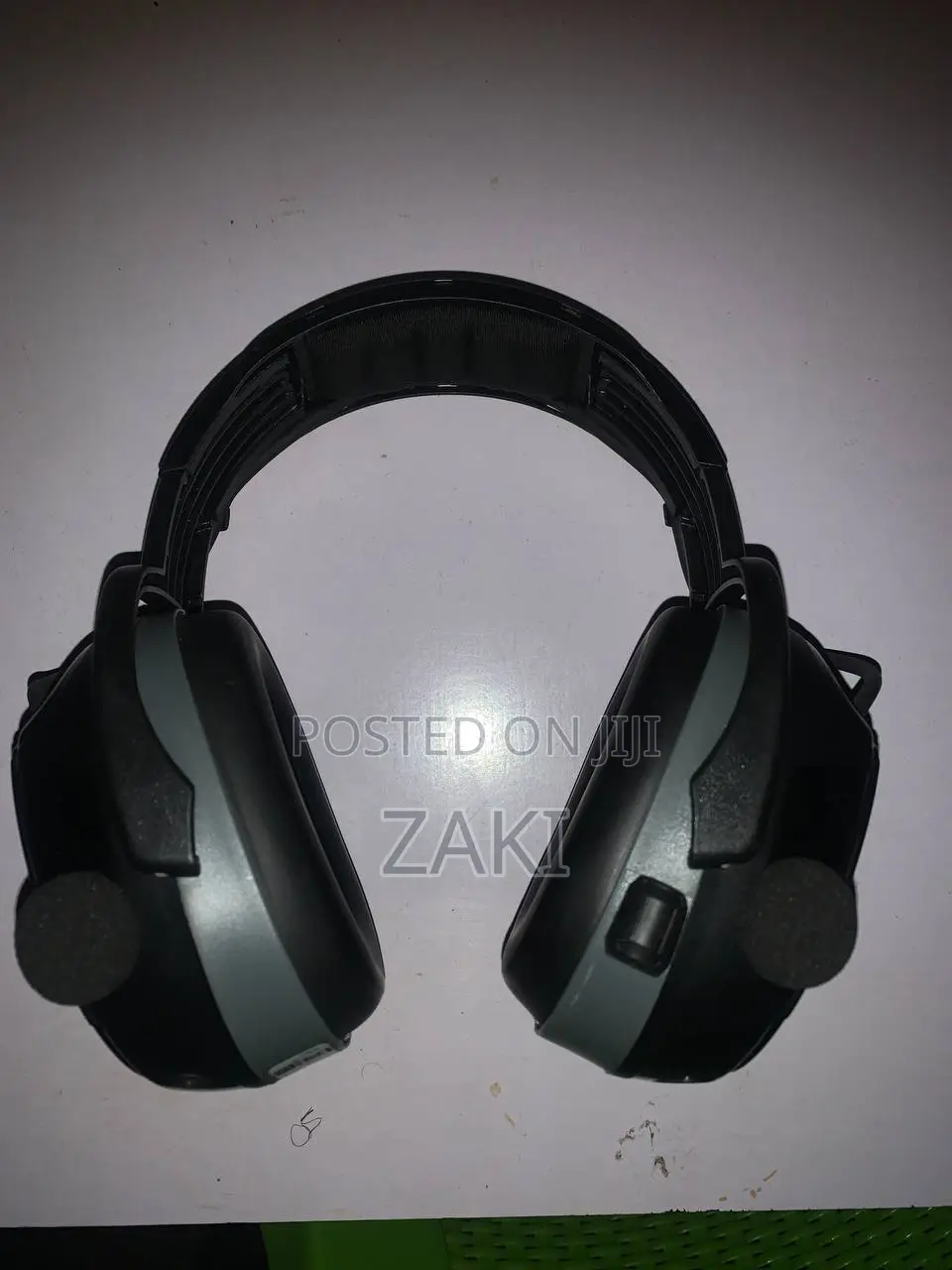 For Sale: Hellberg Xstream LD Bluetooth Headset