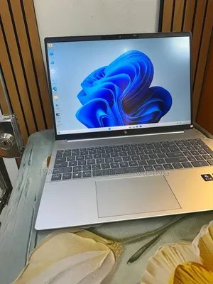 New Laptop HP Pavilion 15 16GB Intel Core i7 SSD 1T