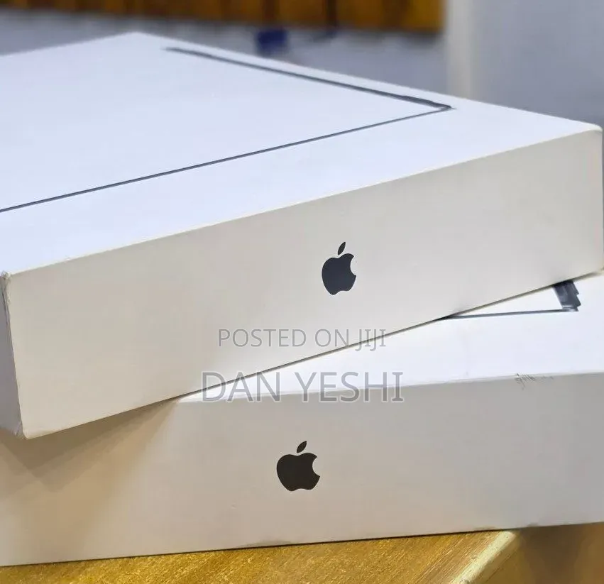 New Laptop Apple MacBook Air 2026 M5 16GB Apple M5 SSD 512GB