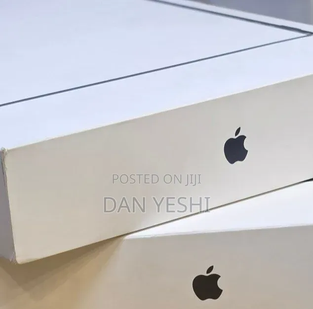 New Laptop Apple MacBook Air 2026 M5 16GB Apple M5 SSD 512GB