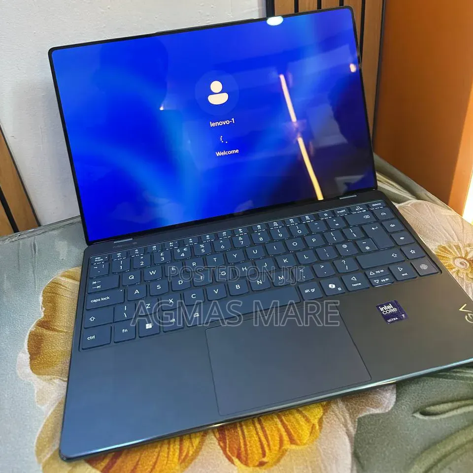 New Laptop Lenovo 16GB Intel Core Ultra 7 SSD 512GB