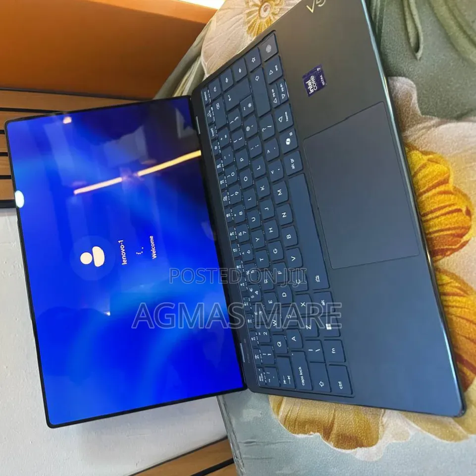 New Laptop Lenovo 16GB Intel Core Ultra 7 SSD 512GB
