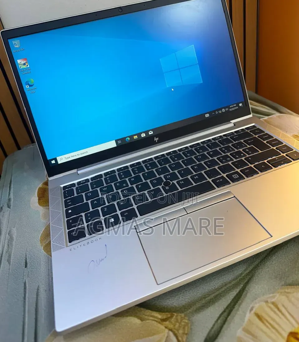 New Laptop HP EliteBook 845 G8 16GB AMD Ryzen 5 SSD 512GB