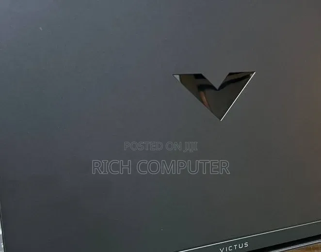 New Laptop HP Victus 15 16GB Intel Core i5 SSD 512GB