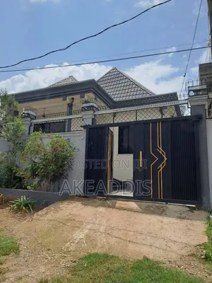 Furnished 5bdrm Villa in ሰሚት, Bole for sale