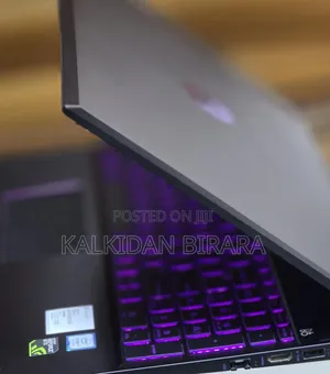 New Laptop HP Pavilion 15 3GB Intel Core i7 SSD 512GB