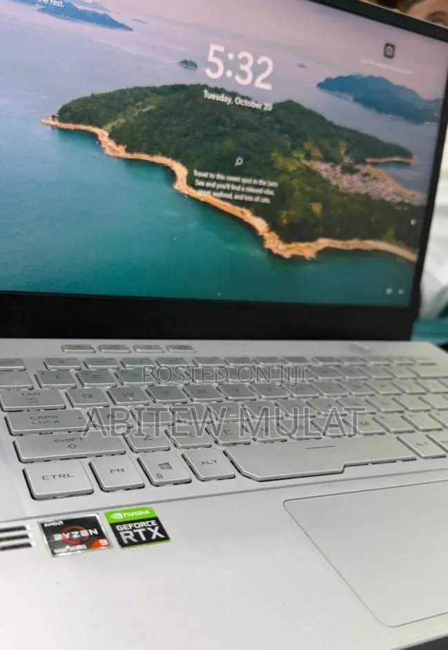 Laptop Asus ROG Zephyrus G14 16GB AMD Ryzen 9 SSD 512GB