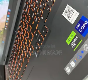New Laptop Lenovo Legion 5i 32GB Intel Core Ultra 9 SSD 2T