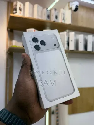 New Apple iPhone 17 Pro Max 256 GB White