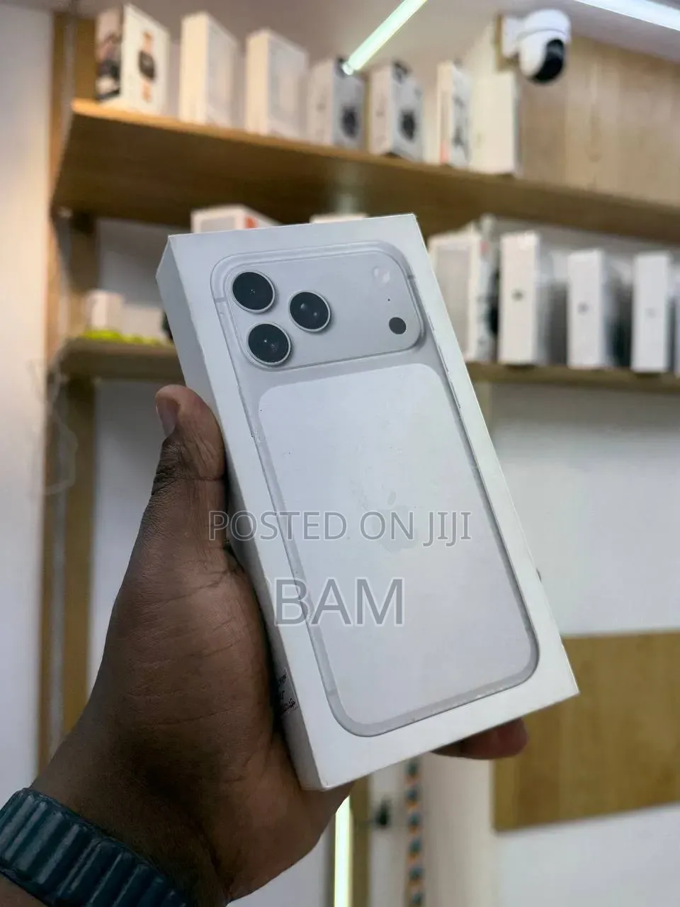 New Apple iPhone 17 Pro Max 256 GB White