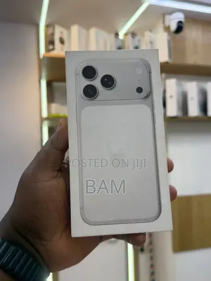 New Apple iPhone 17 Pro Max 256 GB White