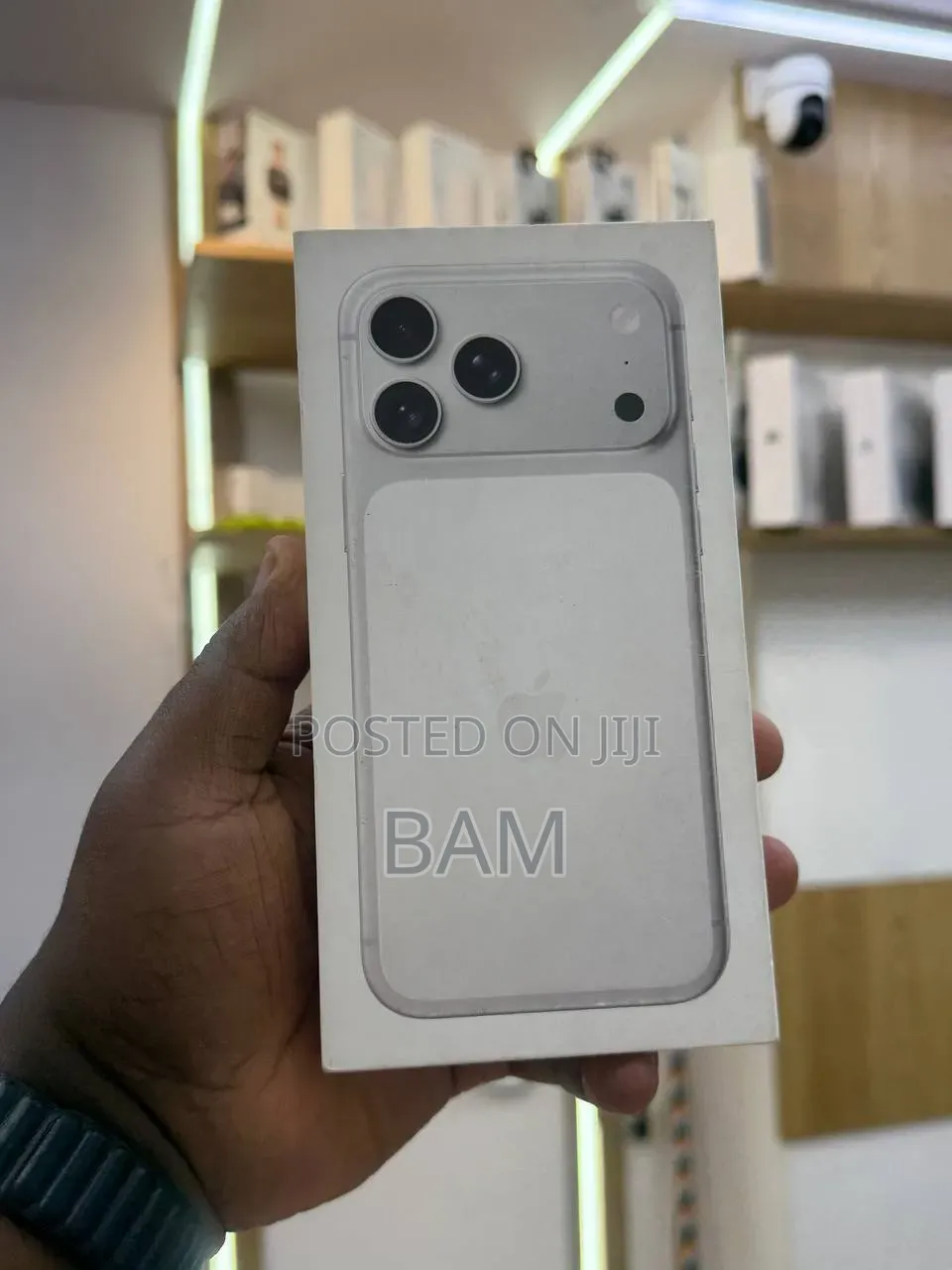 New Apple iPhone 17 Pro Max 256 GB White