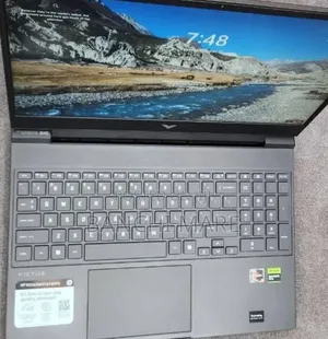 New Laptop HP Victus 16 16GB AMD Ryzen 5 SSD 1T
