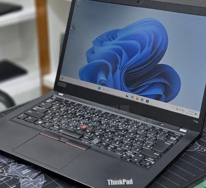 New Laptop Lenovo ThinkPad T14 16GB AMD Ryzen 5 SSD 512GB